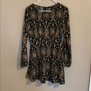 Green patterned forever 21 dress